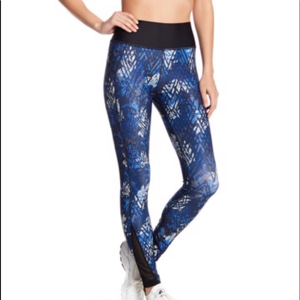 Danica Patrick warrior yoga leggings